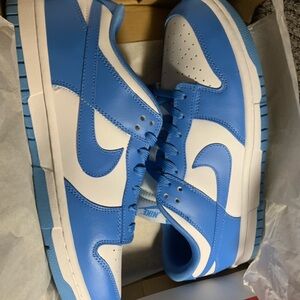 nike dunk low university blue